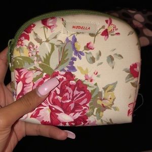 Make up bag